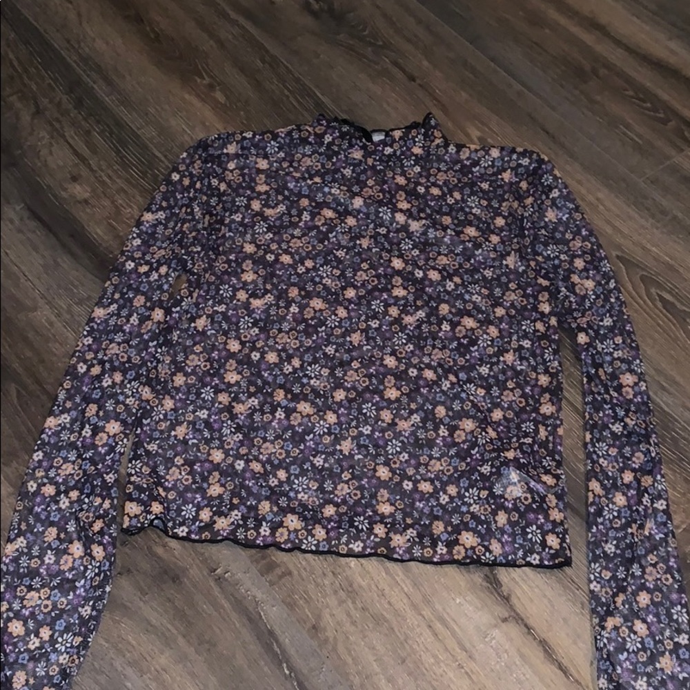 Long sleeve shirt